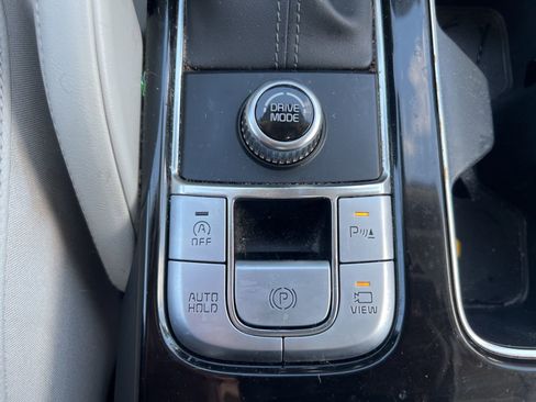 Used 2022 Kia Telluride SX w/ Towing Package image 23