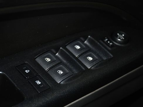Used 2020 Chevrolet Colorado LT image 10