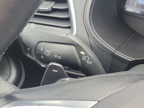 Used 2023 Ford Edge Titanium w/ Class II Trailer Tow Package image 15