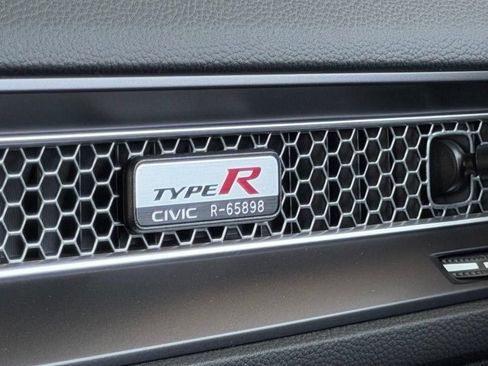 Used 2026 Honda Civic Type R image 25