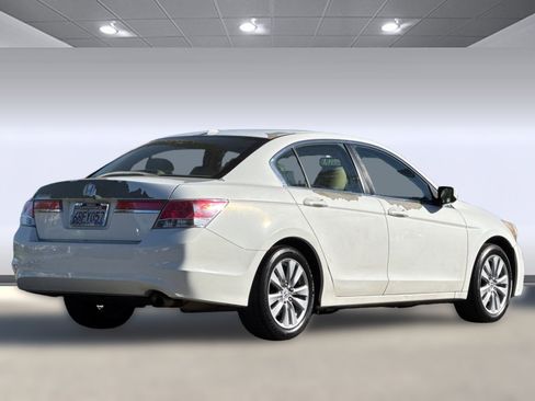 Used 2011 Honda Accord EX-L image 8