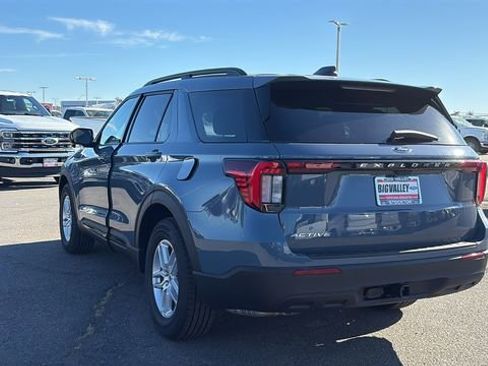 New 2026 Ford Explorer Active image 5