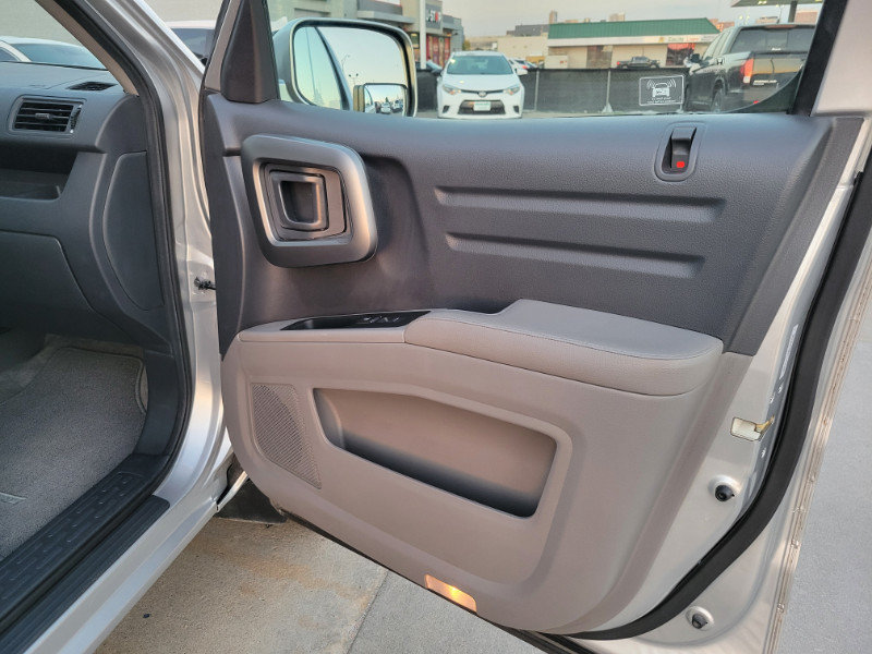 Used 2011 Honda Ridgeline RTL image 23