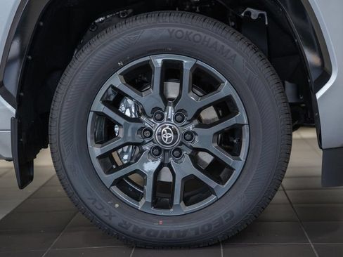 New 2026 Toyota Sequoia Platinum AWD/4WD image 19