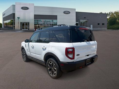 Used 2022 Ford Bronco Sport Outer Banks w/ Tech Package AWD/4WD image 8