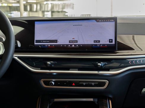 New 2026 BMW X5 xDrive50e image 12