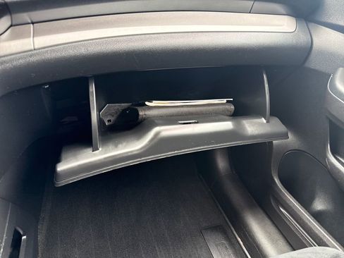 Used 2014 Honda CR-V LX image 31