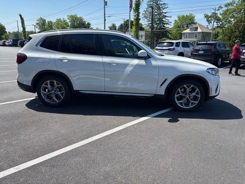 Used 2023 BMW X3 xDrive30i w/ Premium Package AWD/4WD image 5