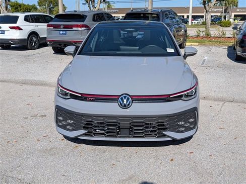 New 2026 Volkswagen GTI SE image 3