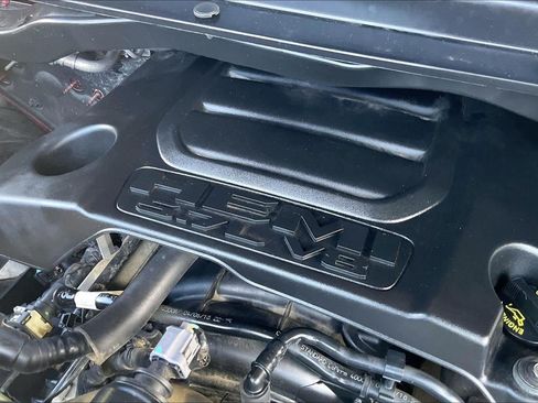 Used 2019 RAM 1500 Laramie Longhorn AWD/4WD image 32