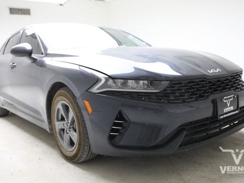 Used 2023 Kia K5 LXS FWD image 6