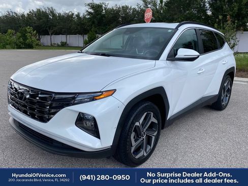Used 2022 Hyundai Tucson SEL w/ Convenience + Premium Package FWD image 10