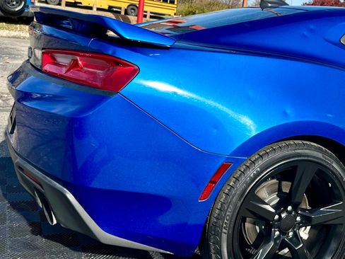 Used 2016 Chevrolet Camaro LT image 14