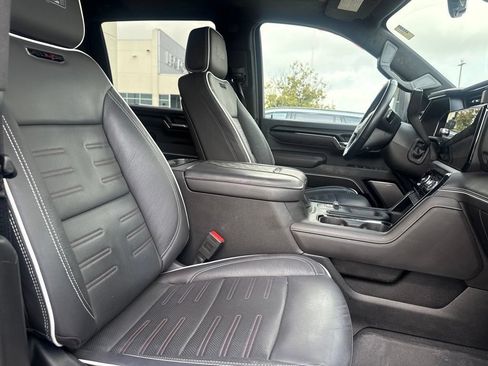 Used 2025 GMC Sierra 2500 AT4X w/ AT4X AEV Edition AWD/4WD image 7