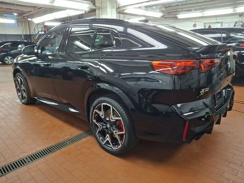 Used 2025 BMW X2 M35i w/ Premium Package image 6