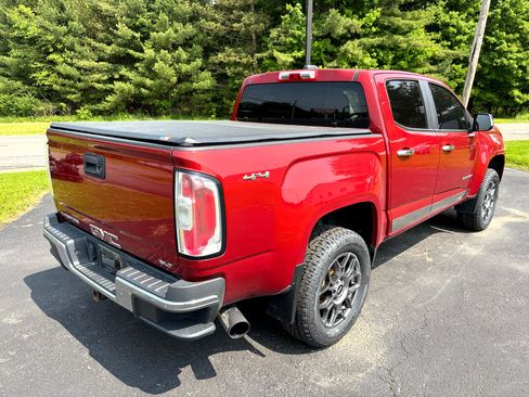 Used 2015 GMC Canyon SLT w/ Driver Alert Package image 5