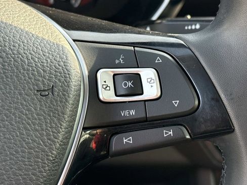 Used 2020 Volkswagen Jetta SE w/ SE Cold Weather Package FWD image 20