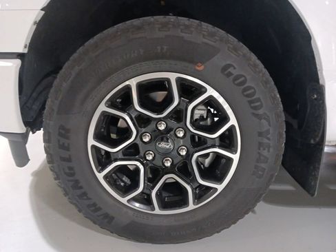 Used 2023 Ford F150 XL w/ STX Appearance Package AWD/4WD image 17