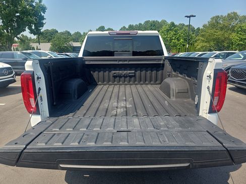 Used 2019 GMC Sierra 1500 SLT w/ SLT Premium Plus Package AWD/4WD image 34