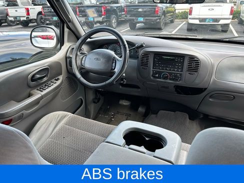Used 2002 Ford F150 XLT RWD image 9