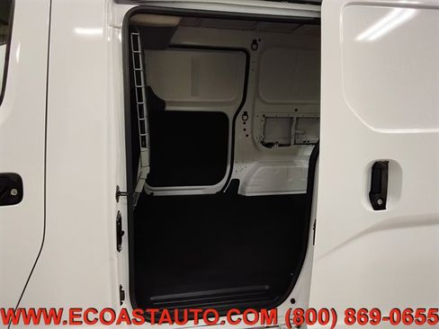Used 2021 Nissan NV200 SV w/ Back Door Glass Package image 13