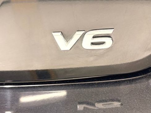 Used 2010 Acura TSX V6 Sedan image 16