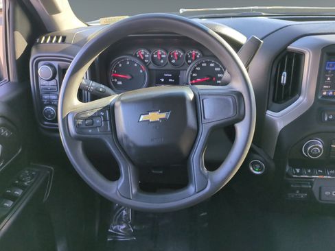 Used 2024 Chevrolet Silverado 2500 Custom w/ Custom Value Package AWD/4WD image 12