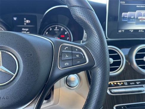 Used 2015 Mercedes-Benz C 300 Sedan image 13