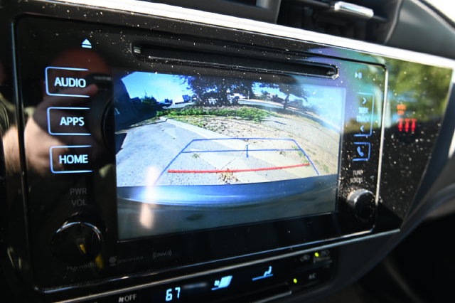 Used 2018 Toyota Corolla XSE FWD image 12