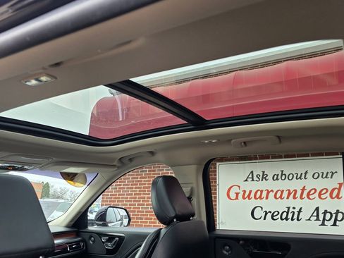 Used 2021 Lincoln Aviator Reserve w/ Elements Package Plus image 13