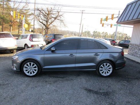 Used 2017 Audi A3 2.0T Premium image 5
