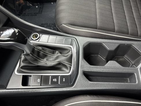 Used 2024 Volkswagen Jetta Sport FWD image 30