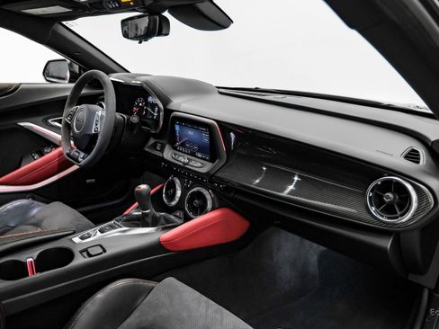 Used 2021 Chevrolet Camaro ZL1 image 44