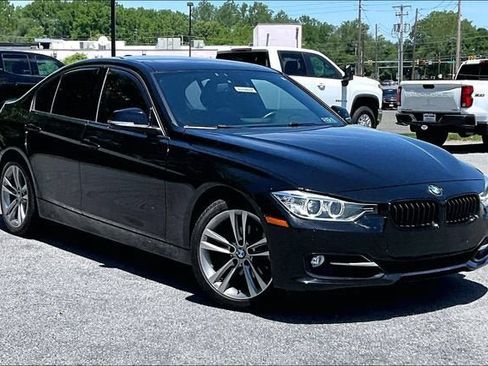 Used 2015 BMW 328i xDrive Sedan AWD/4WD image 2