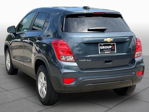 Used 2022 Chevrolet Trax LS w/ Tint and Cruise Package AWD/4WD image 12