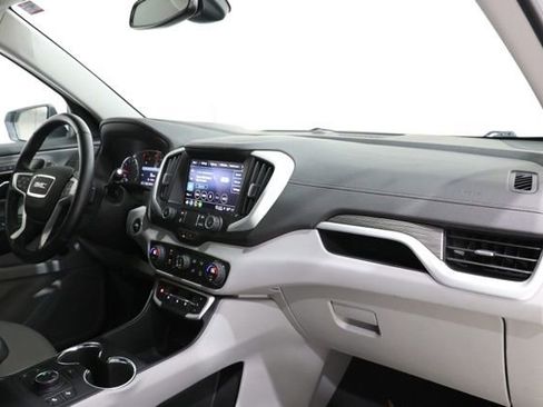 Used 2023 GMC Terrain SLT w/ Tech Package AWD/4WD image 17