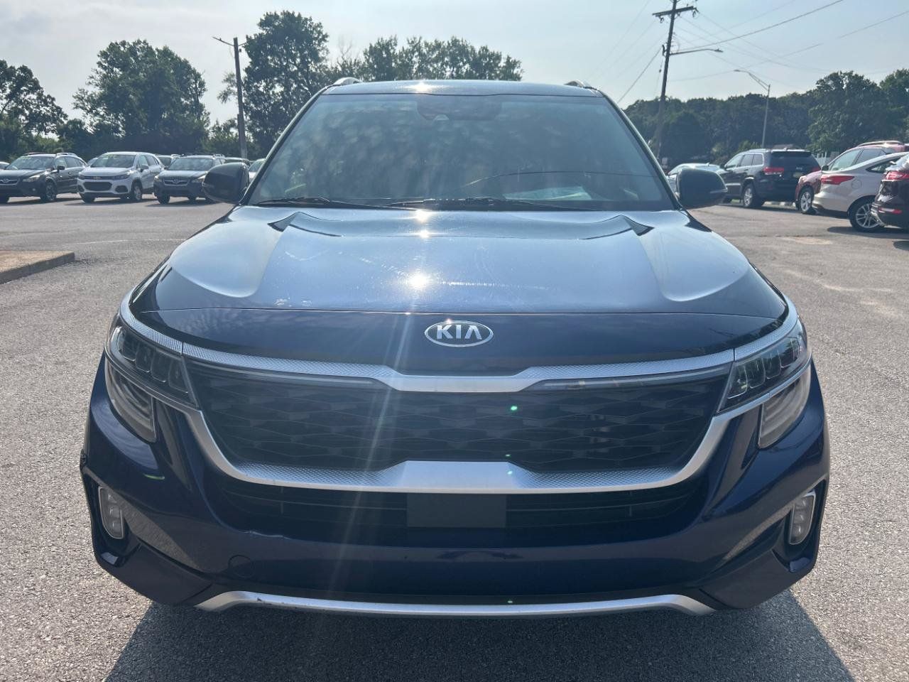 Used 2021 Kia Seltos SX AWD/4WD image 2