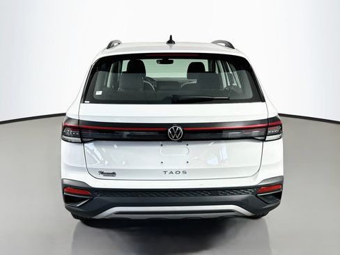 Used 2025 Volkswagen Taos S FWD image 6