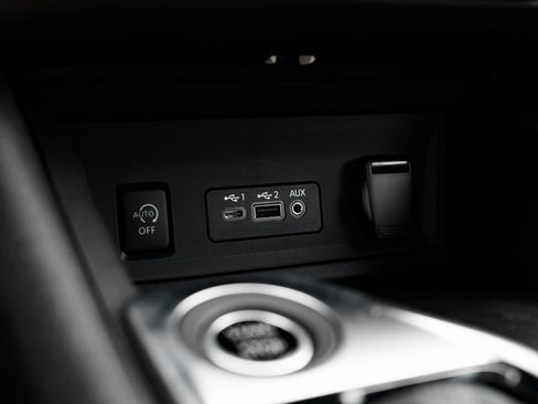 New 2025 Nissan Sentra SV w/ All-Weather Package image 14