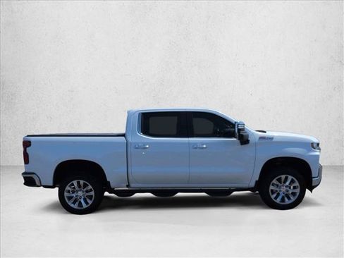 Used 2020 Chevrolet Silverado 1500 LTZ w/ LTZ Premium Package AWD/4WD image 9