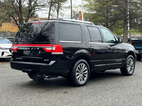 Used 2016 Lincoln Navigator Select RWD image 7