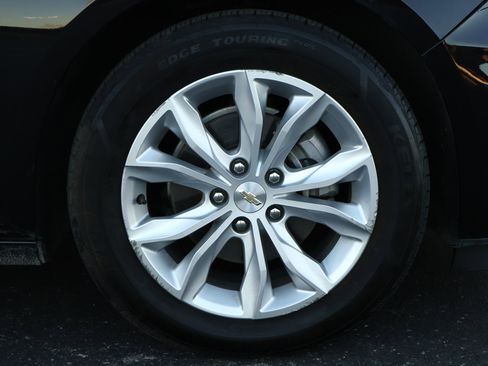 Used 2025 Chevrolet Malibu LT image 21