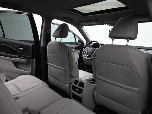 Certified 2017 Honda Pilot EX-L image 29
