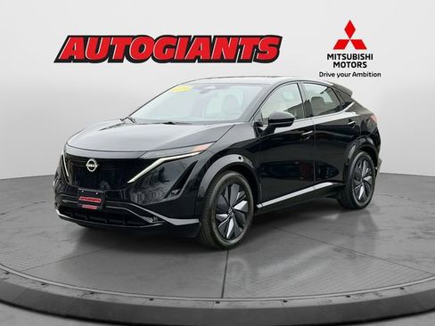 Used 2023 Nissan Ariya AWD image 5