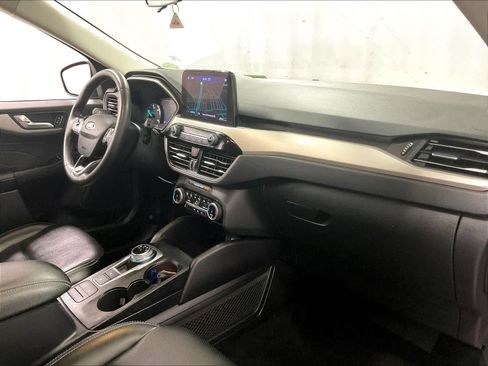 Used 2022 Ford Escape SEL w/ Class II Trailer Tow Package image 14