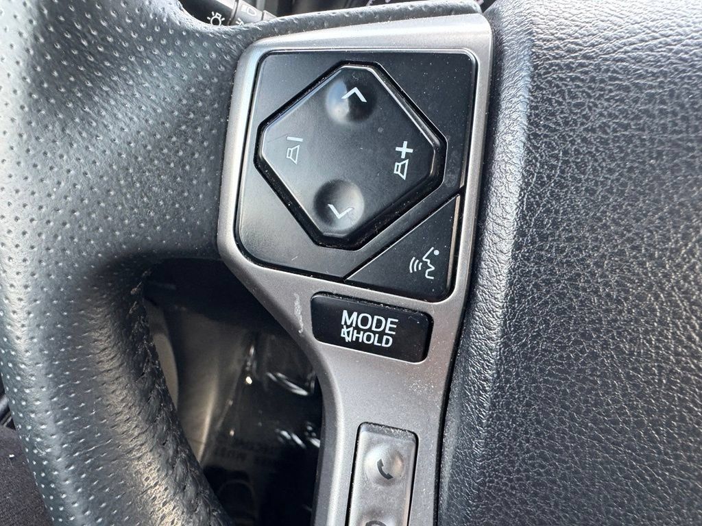 Used 2024 Toyota 4Runner SR5 AWD/4WD image 33