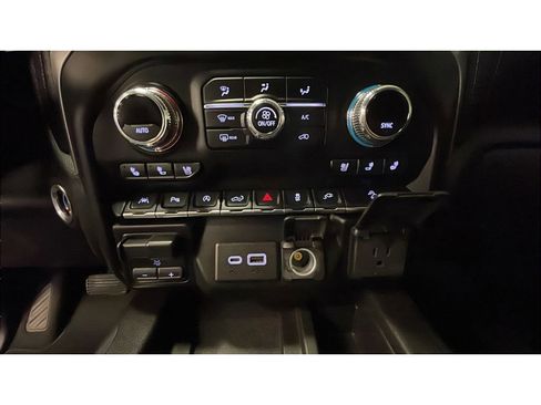 Used 2020 GMC Sierra 1500 SLT w/ SLT Premium Plus Package image 13
