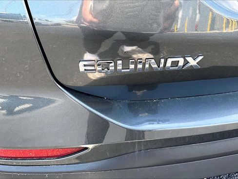 Used 2019 Chevrolet Equinox LS FWD image 30