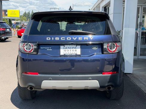 Used 2017 Land Rover Discovery Sport HSE AWD/4WD image 4