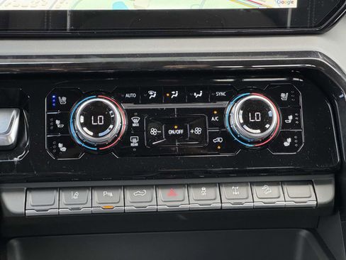 New 2025 GMC Sierra 2500 AT4X w/ AT4X AEV Edition image 5